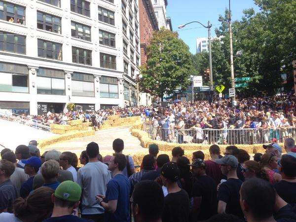 Squatchinit's tweet image. Where. The heck. Is he?!? #redbullsoapbox #Seattle