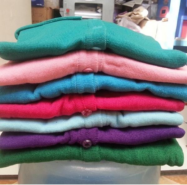 Ayo mbmas, temen2 <a href="/PSGitaSmala/">PS Gita Smala</a> beli basic cardi by <ig>pitchshopgs 60.000 aja!! ada banyak pilihan warna><