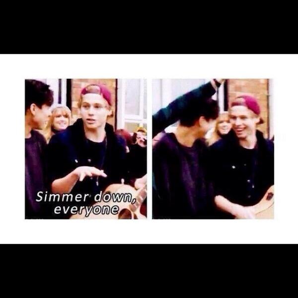 louisxlukexash's tweet photo. RT bc Luke is being Luke

#Intense5SOSFamAttack 
#Intense5SOSAttack
#5SOSFamSuperMegaAttack
#5SOSFamAttack
#vote5sos http://t.co/mJflnDgEEQ