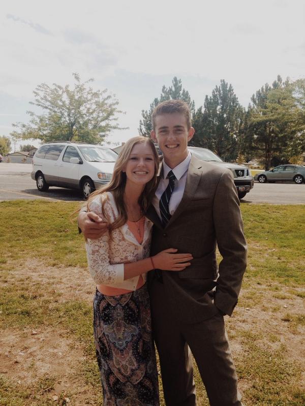 GoOcHiE23's tweet photo. This kid is going to be one good missionary!! :) gunna miss you lots!! Good luck pade :) @PRhees http://t.co/zaUipnzPCZ