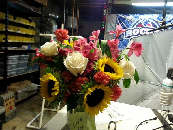Lorax_Chris's tweet photo. Hell yeah my wife brings me flowers. http://t.co/h1ljvZbBc6