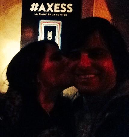 luzaverdaguer's tweet photo. Le pongo actitud al domingo! @TheTempleBarBA tiene #AXESS. Gracias por la sorpresa! http://t.co/jf1ByrugiW