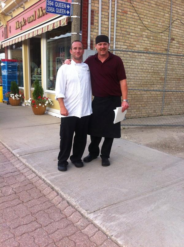 onwestcoast's tweet photo. The awesome chefs of the #FareOn4 dinner from the #BlythInn & #Part2Bistro! Thanks for a g8 meal to the whole team! http://t.co/qQpEVYsZuA