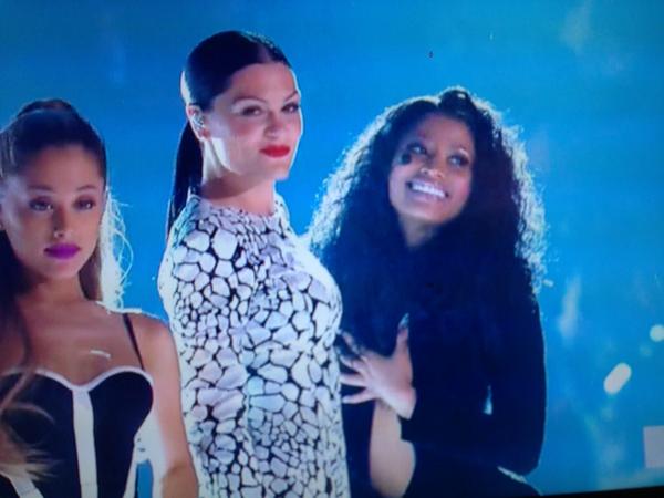 Laurel Pinson On Twitter Man Nicki Minaj Handled That Wardrobe