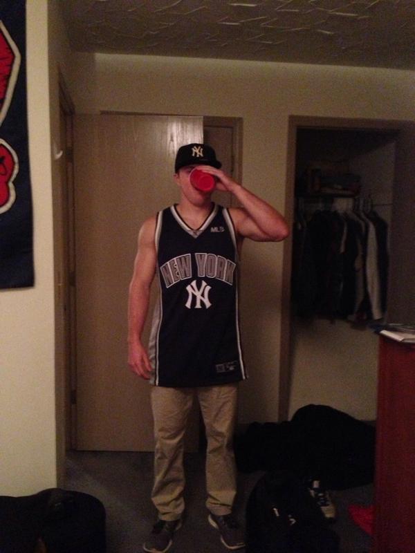 yankees basketball jersey
