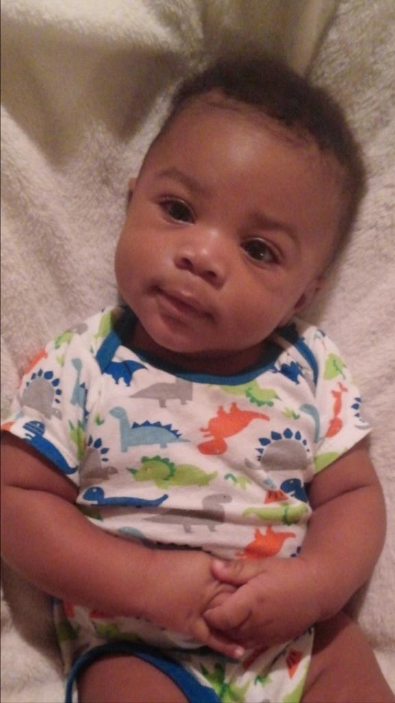 Jahn_perk's tweet photo. My Son #GraysonJonathan Is Now 4Months,What Was Life Before Him!? I Don't Know! http://t.co/pNDmni8rkB