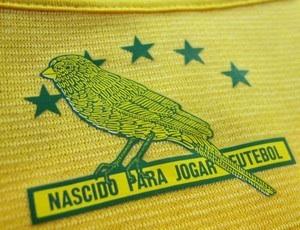 canarinha2003's tweet photo. Nascido para jogar futebol http://t.co/i1y9Gob2hP