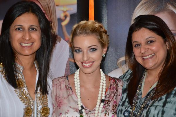 YatraCollection's tweet photo. @DalalMusic Thanks for stopping by to see our signature pieces! xo #Emmys #Dalalbruchmann #YatraCollection http://t.co/hmqB1mUpI1