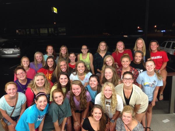 GHSwimming's tweet photo. Great time tonight at Andy's! It's gonna be a good season ladies😎❤️💙🏊 http://t.co/L0DiEK9tSh