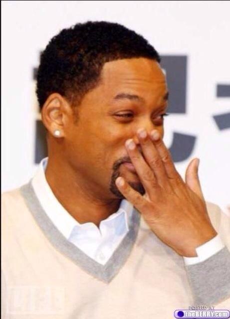_r_Dee's tweet photo. 😂😂😂 “@_Morganessa: “@IAMWILLBANKS: Everybody when Jay brought Blue on stage. http://t.co/l0dN7azasw” 😂😂😂”