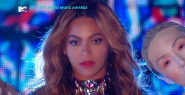 Watch Jay Parker's leaked NSFW photo on TwXstars