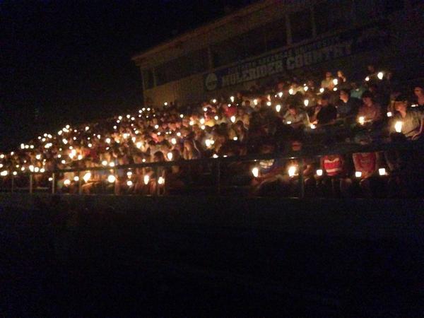 MuleriderSports's tweet photo. Thank you to all who attended the candlelight vigil for Brandon Hobdy #WeAreSAU #ForeverAMulerider #MuleriderStrong http://t.co/SmKumIfuI5