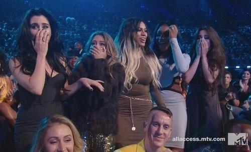 beadles1188's tweet photo. Awww congrats @FifthHarmony #VMA2014 http://t.co/eIr1BevpeS
