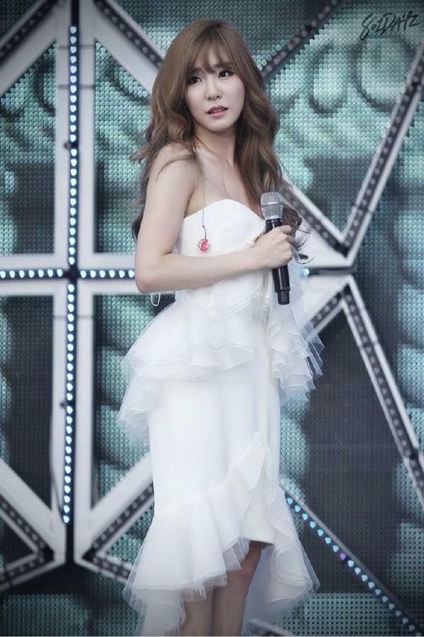 kidsone_ss's tweet photo. Angel lost on her way back to heaven <3 #catchGG #catchTIFFANY http://t.co/iTgZyB0soo