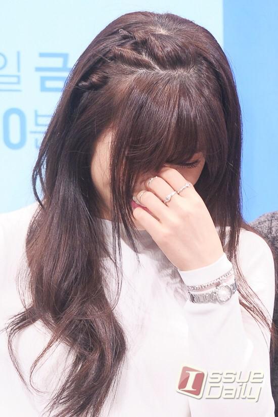 Bv3PrO0CMAAOFS_.jpg:large