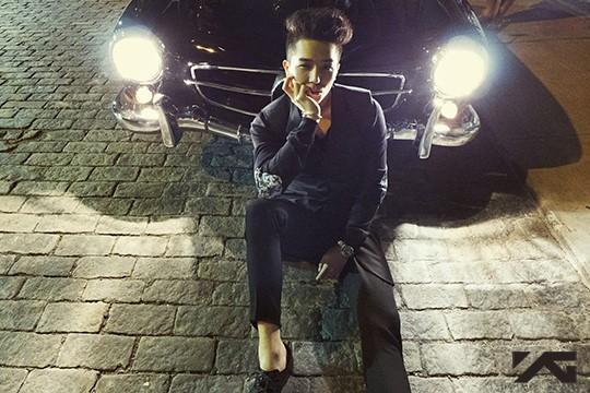 Bv3UZWOCUAAjJQs.jpg:large