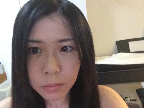 Emi V Twitter ラインカメラ検証 アイメイクあり カラコンあり 角度詐欺なし みけんにニキビあり 口の歪みは生まれつき Http T Co Qhd09ghjcn