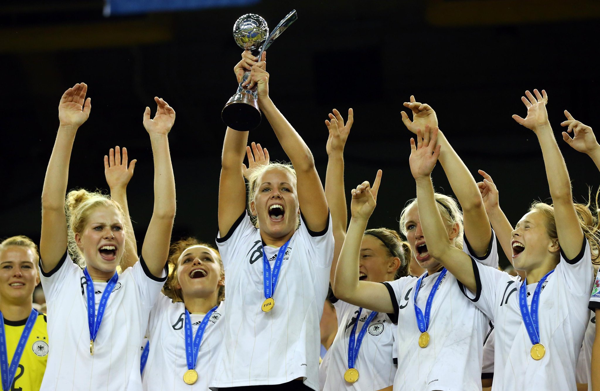 Embedded image permalink