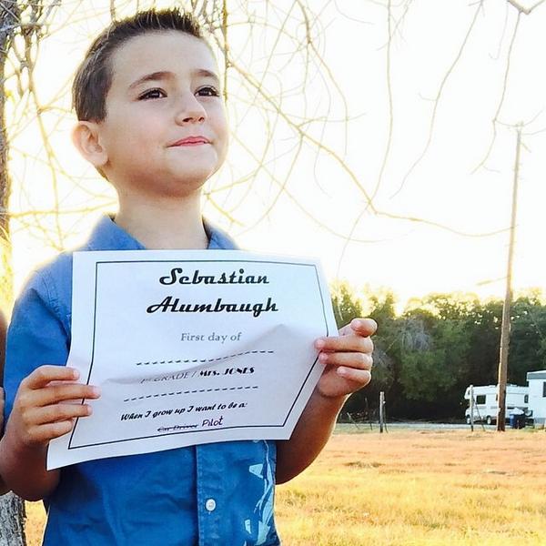 AUTISMNESS's tweet photo. My future pilot. Autism does not define who you are @NationalAutism @phe @Mrs_Kirchner #backtoschoolphe http://t.co/2ymQvgUZBz