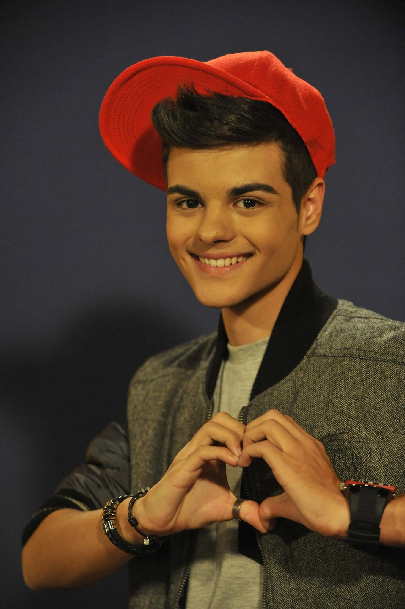 Happy birthday Abraham Mateo!!!<3<3<3<3 