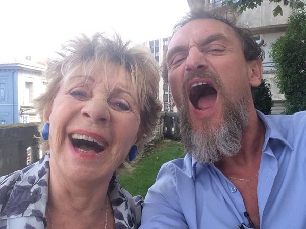 #FFA2014 Et voici le #selfie d'Annie Cordy et Jean-Paul Rouve depuis #Angouleme pour #LesSouvenirs