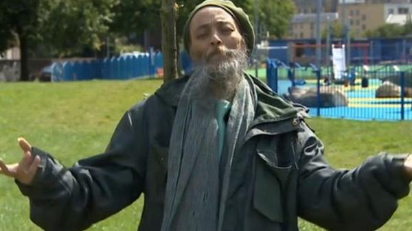 Bowled over
bbc.in/1vEs6iX
Organisers say the interest in revived Butetown Carnival has surprised them