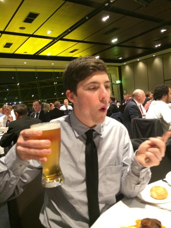 prizle92's tweet photo. @mickyd8 @efabrisss @karnz87 @ThomasGMcCoy @PCpaddycakes54 #thebeefisback #lovesthebeef http://t.co/DMccz3mzQ4