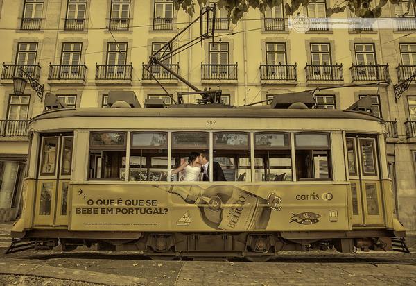 luismiguelfoto's tweet photo. "LOVE IN LISBON"
#PostBoda en #Lisboa
© #LMForiginal
#fotógrafo #bodas #jaén #Linares http://t.co/EAvdeNqml7