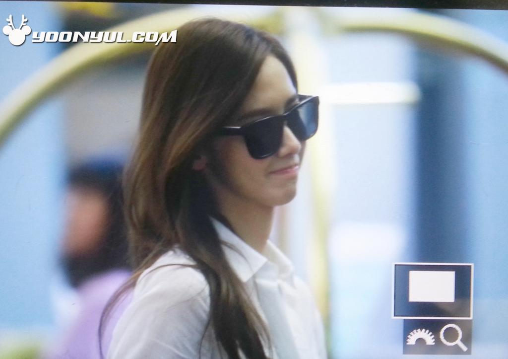 [PIC][25-08-2014]YoonA khởi hành đi Brisbane - Úc vào tối nay Bv4ZqLACUAIUTYM