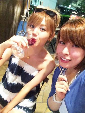 テラス席で♡ こないだのごはーん♡ 休日は、すっぴんヽ(；▽；)ノ ごめんなさいねー( ˘&bull;&omega;&bull;˘ ) http://t.co/DRV3QNUVhW