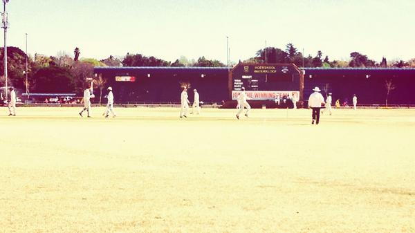 #Klofiekrieket klop Boys High met 10 paaltjies!