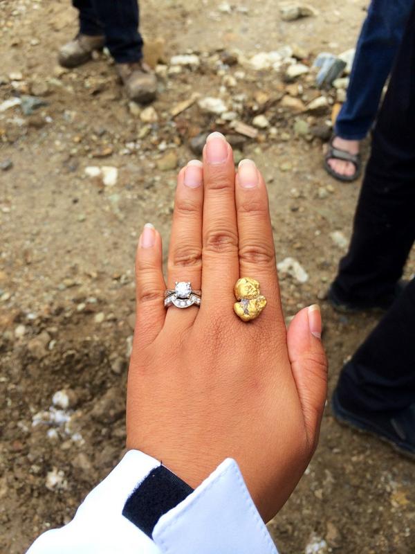 nnankil's tweet photo. Learned so much about mining for gold from @klondikeguy. I've always wanted to be a gold digger #YukonDrive http://t.co/UBhREMGKlj