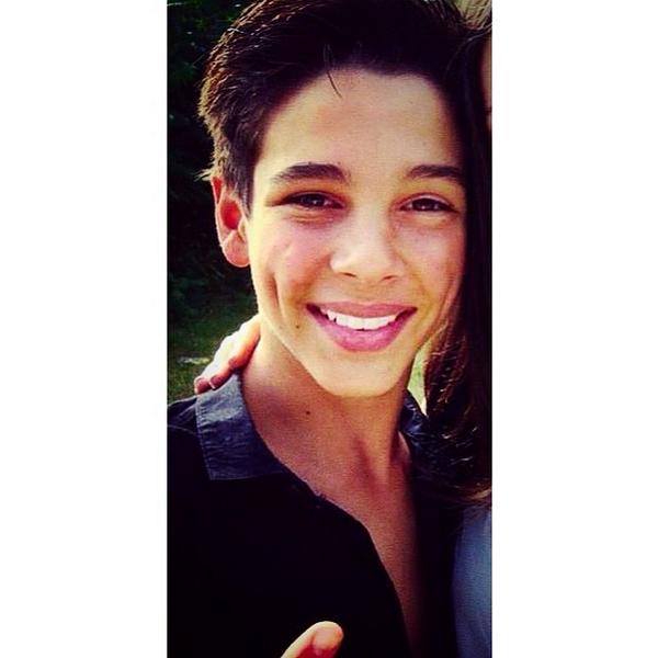 TheVoiceKidsPH's tweet image. Petite modification de la retouche d&apos;origine :)
#fossettes #paulsilve #thevoice #teampaul #thevoicekids #silvers