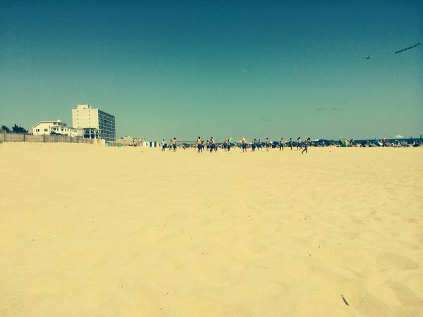 HelloHeno's tweet photo. Day off for the University of Delaware Men Soccer team on our beautiful Delaware beaches!! http://t.co/T3E5VqVWgF