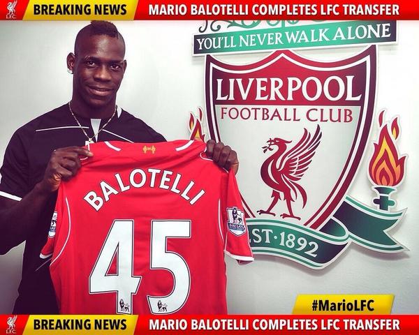 TotalFoot_'s tweet image. OFFICIEL ! Mario Balotelli s'est engagé à Liverpool !