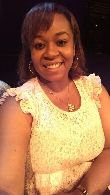 PaparaSkeeE's tweet photo. Here again with @Oprah and @IAmSteveHarvey, this time as a #LifeclassStudent. Wouldn't miss this for the world! http://t.co/j4h23hKlsk