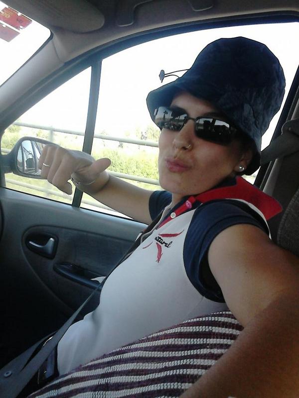 reyesprez1's tweet photo. asin si que no se pasa calor @rociolokilla13 @JuanCar48830256 @Davidpozoc http://t.co/CQdxGbWKEj
