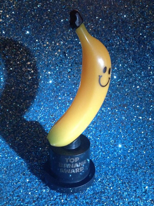 It's official folks, we are an 'Award Winning Show' at <a href="/edfringe/">Edinburgh Festival Fringe</a> thanks <a href="/DrSketchyEdin/">Dr Sketchy Edinburgh</a> #unbored