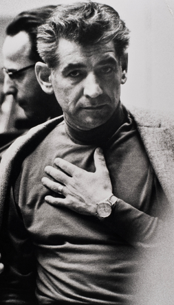 NYPhilArchive's tweet photo. "You didn't forget my birthday, did you?"  @nyphil @LennyBernstein http://t.co/7cDmaQVrSH