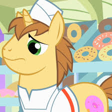 silverstreammlp's tweet image. shall I ship these two bakers? sweet. can not wait until pinkie takes over sugarcube corner #brony #andrealibman