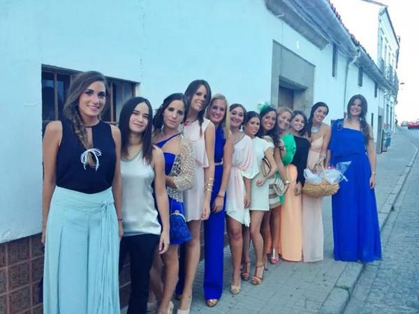 MariaCaxy's tweet photo. Grandes ellas http://t.co/bkDnFiuC16