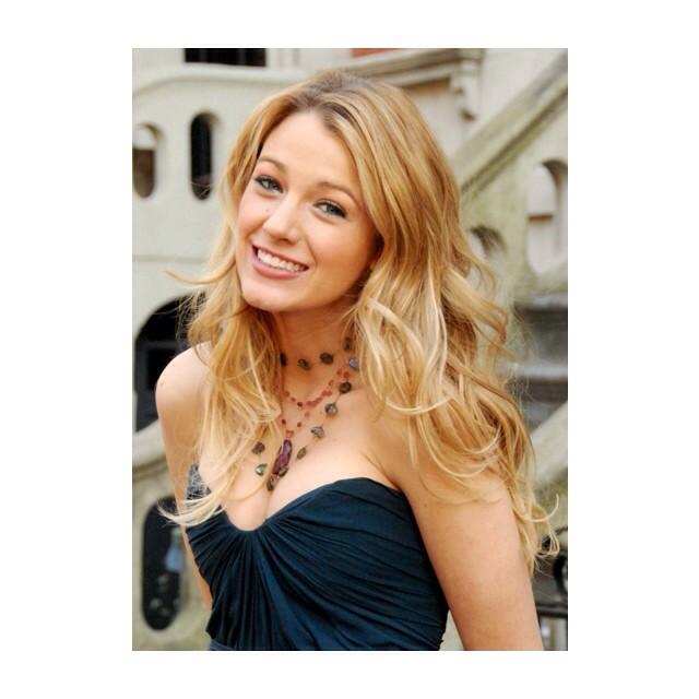 In love with Blake Lively happy bday star     