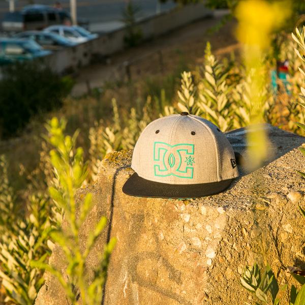 robdyrdek's tweet photo. RT @DyrdekCO: The #DyrdekCollection @dcshoes Deluxe SnapBack in Heather Grey โ http://t.co/fIkBGUO1qf http://t.co/ro41WCHadj