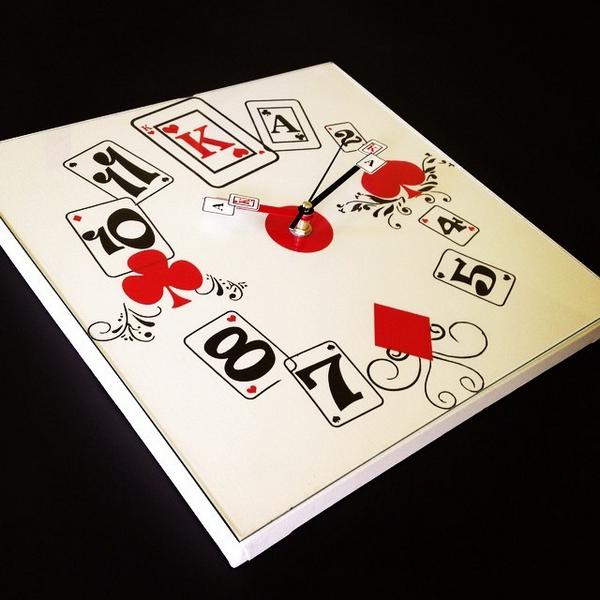 CrrlaMirlss's tweet image. #Poker Clock! Diseño exclusivo by #clockshouse Ordena el tuyo vía inbox 😉
#diseñointerior #mexicocity #decoración...
