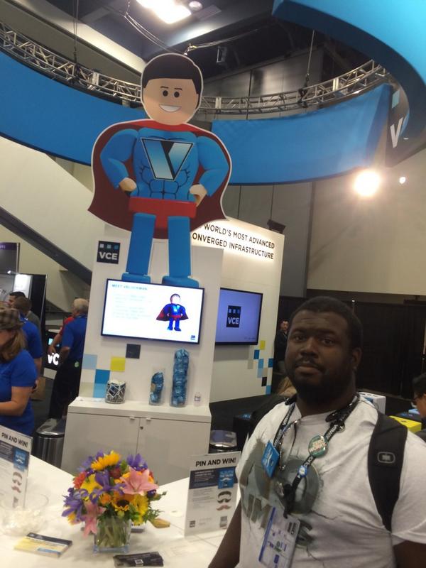 TrevorRobertsJr's tweet photo. Picture with #VblockMan #VCE #Vblock #VMworld http://t.co/SjV3PBRPlo