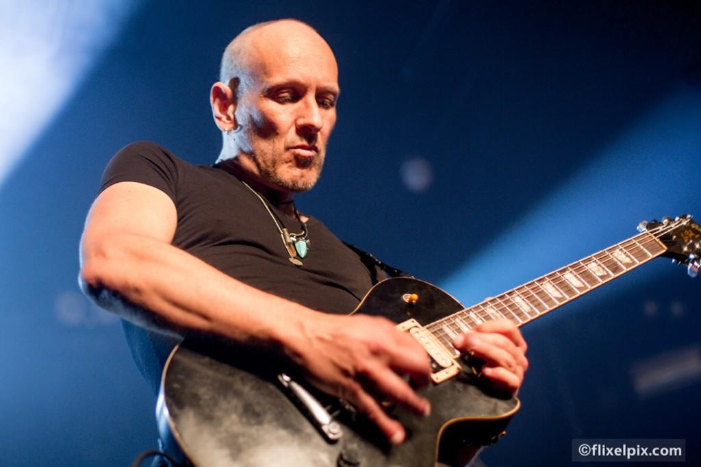 And lets not forget HAPPY BIRTHDAY VIVIAN CAMPBELL! Enjoy your day guitar slinger!  