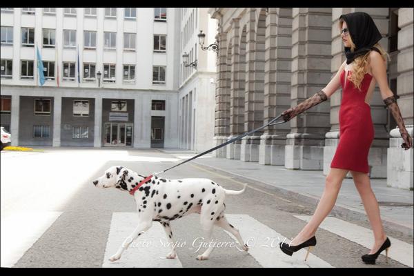 Urban Style Sergio Gutiérrez fotógrafo, modelo: Rosario, vestuario: VA alta costura