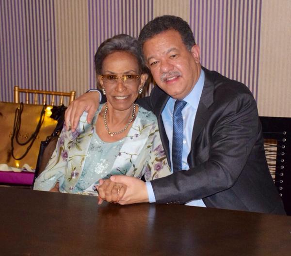 pix Fotos De Leonel Fernandez Joven leonel fernandez na twitteru hoy