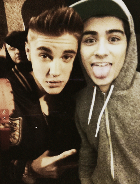 Zaynpurpg's tweet photo. aw http://t.co/MTukljUEoo