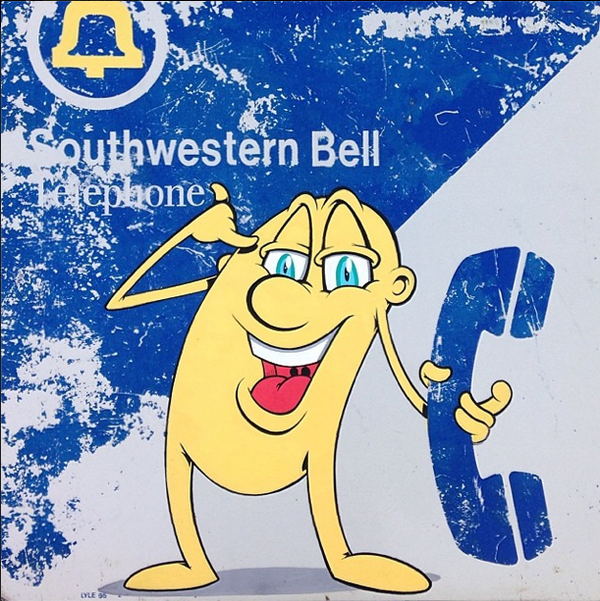 guerillaone's tweet image. Sebastien Walker is down with #collectrespect @WAASGallery #dallas  #streetart #graffiti #guerillaone #ethosgallery